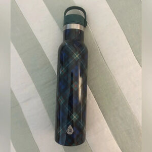 Tal Merlot bottle